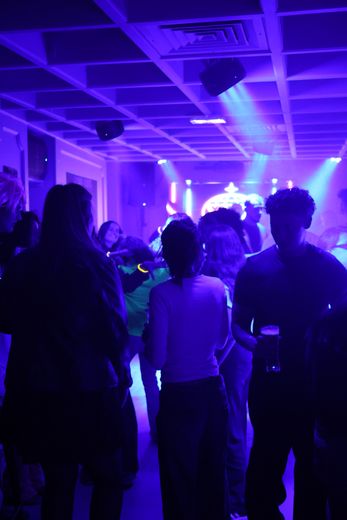 Neon Party O'Campus à Ô'Glyphe Figeac — photo 30